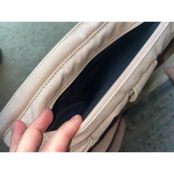 NWOT DAY OWL Unisex Recycled Backpack Pro Slim 14” Laptop Beige/Pink Canvas - Picture 12 of 15